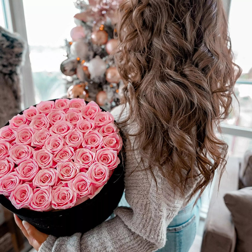 36 Pearl Pink Roses - Black Round Velvet Box - Rose Forever