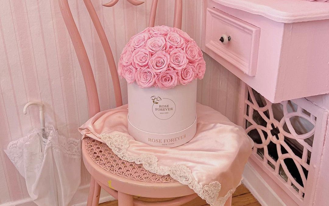 How to Care for Preserved Roses in the Fall – Rose Forever