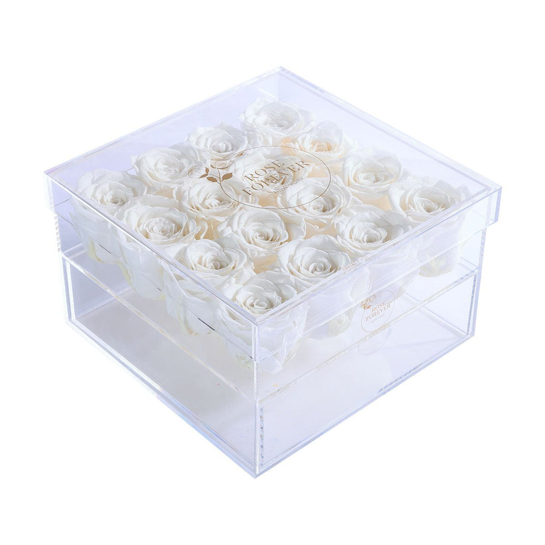 16 White Roses - Crystal Box - Rose Forever
