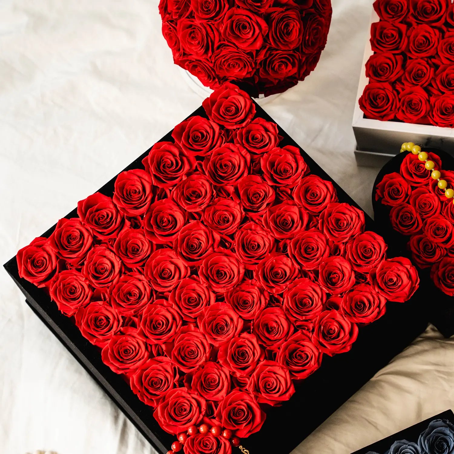 36 Red Roses - Black Square Velvet Box | Flower Delivery – Rose Forever