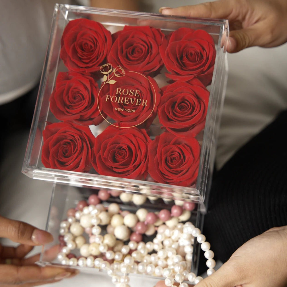 Acrylic Box Roses Delivery - Crystal collection โ Rose Forever
